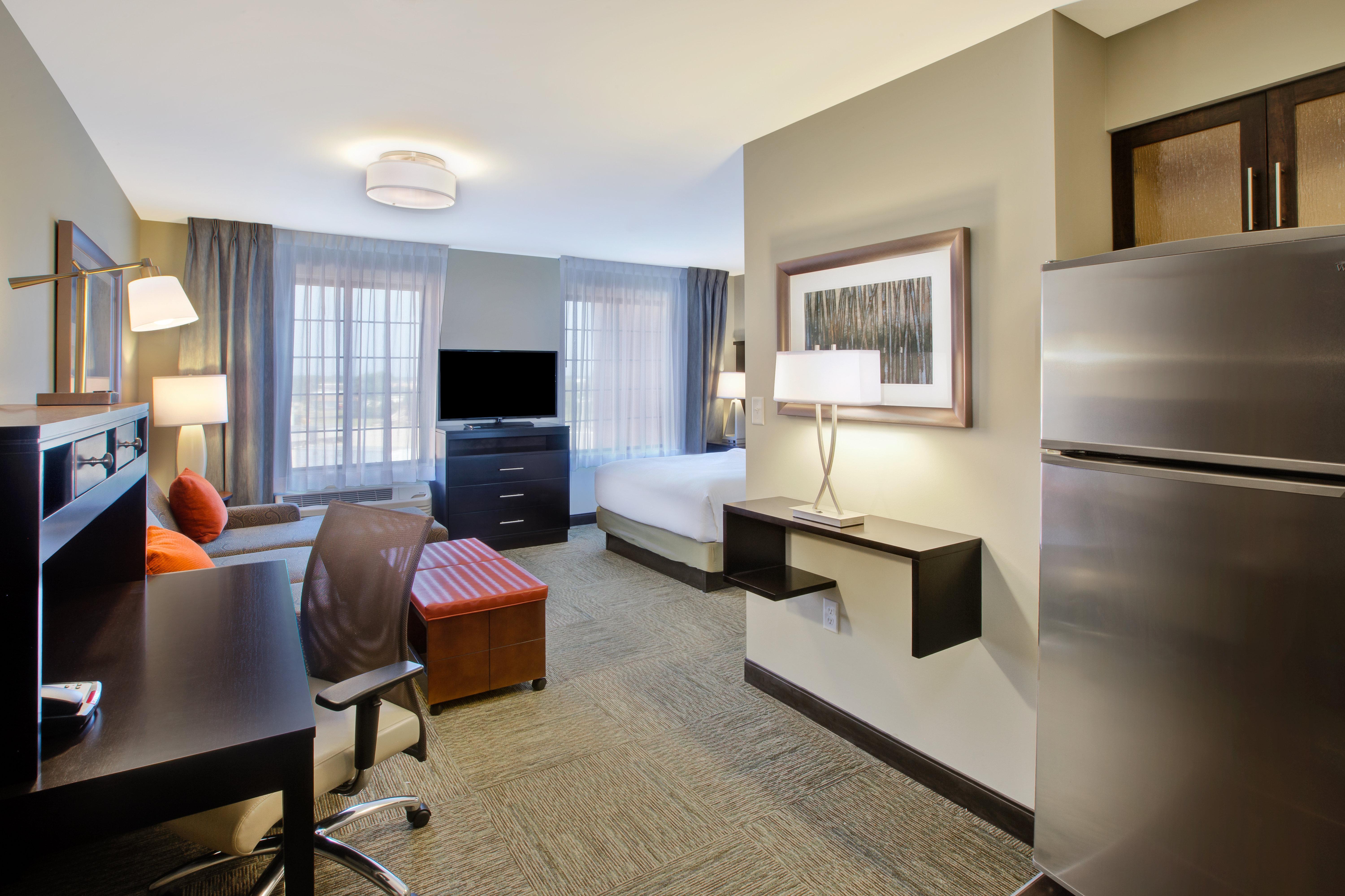 Staybridge Suites - Benton Harbor-St. Joseph By Ihg Екстериор снимка