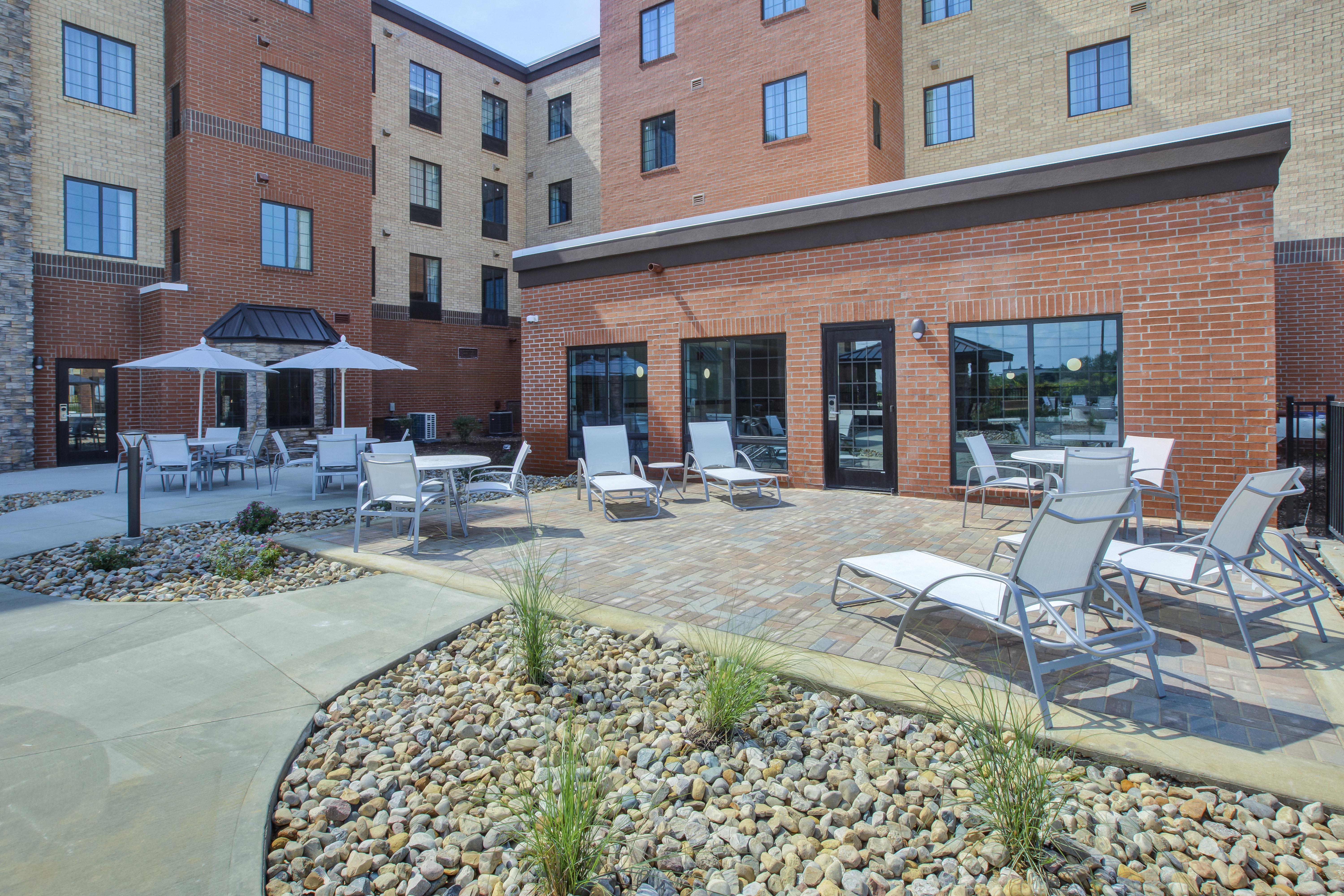 Staybridge Suites - Benton Harbor-St. Joseph By Ihg Екстериор снимка